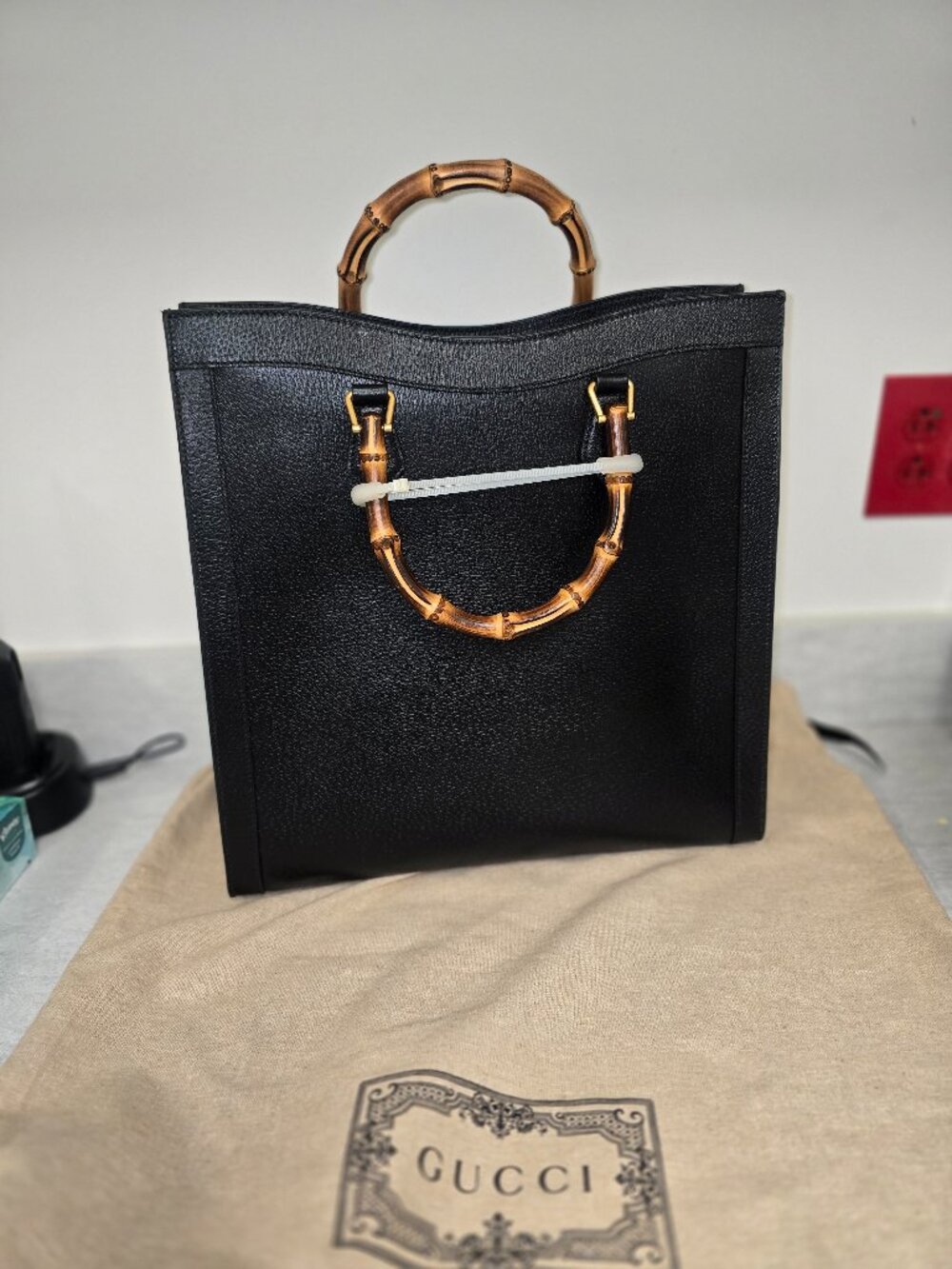 NEW Gucci Diana medium tote bag
